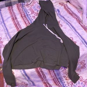 Rarely worn, no stains, washed and clean.